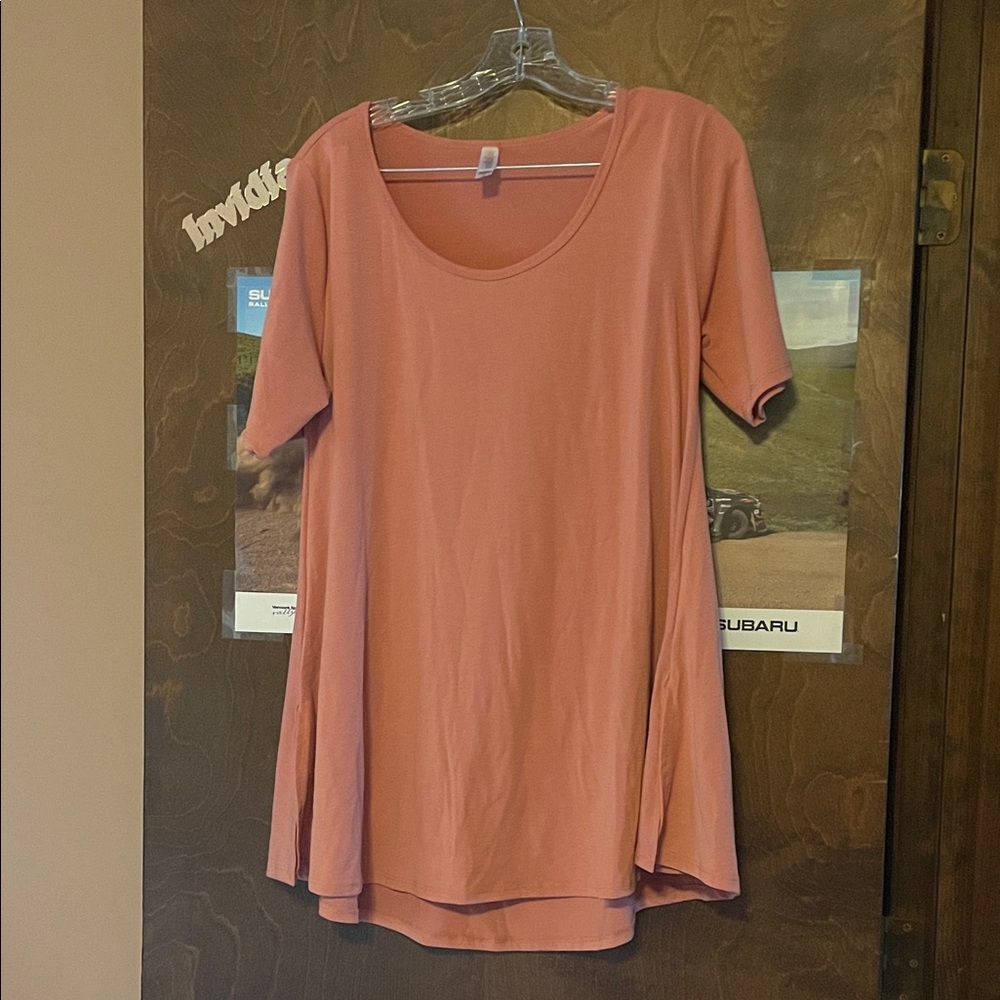 Women's LuLaRoe Irma Salmon Short Sleeve Top